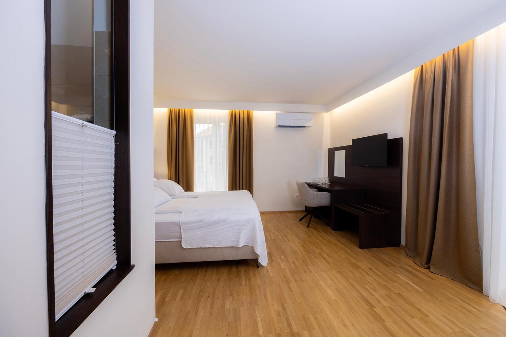 Rooms Bella Μπλεντ Εξωτερικό φωτογραφία