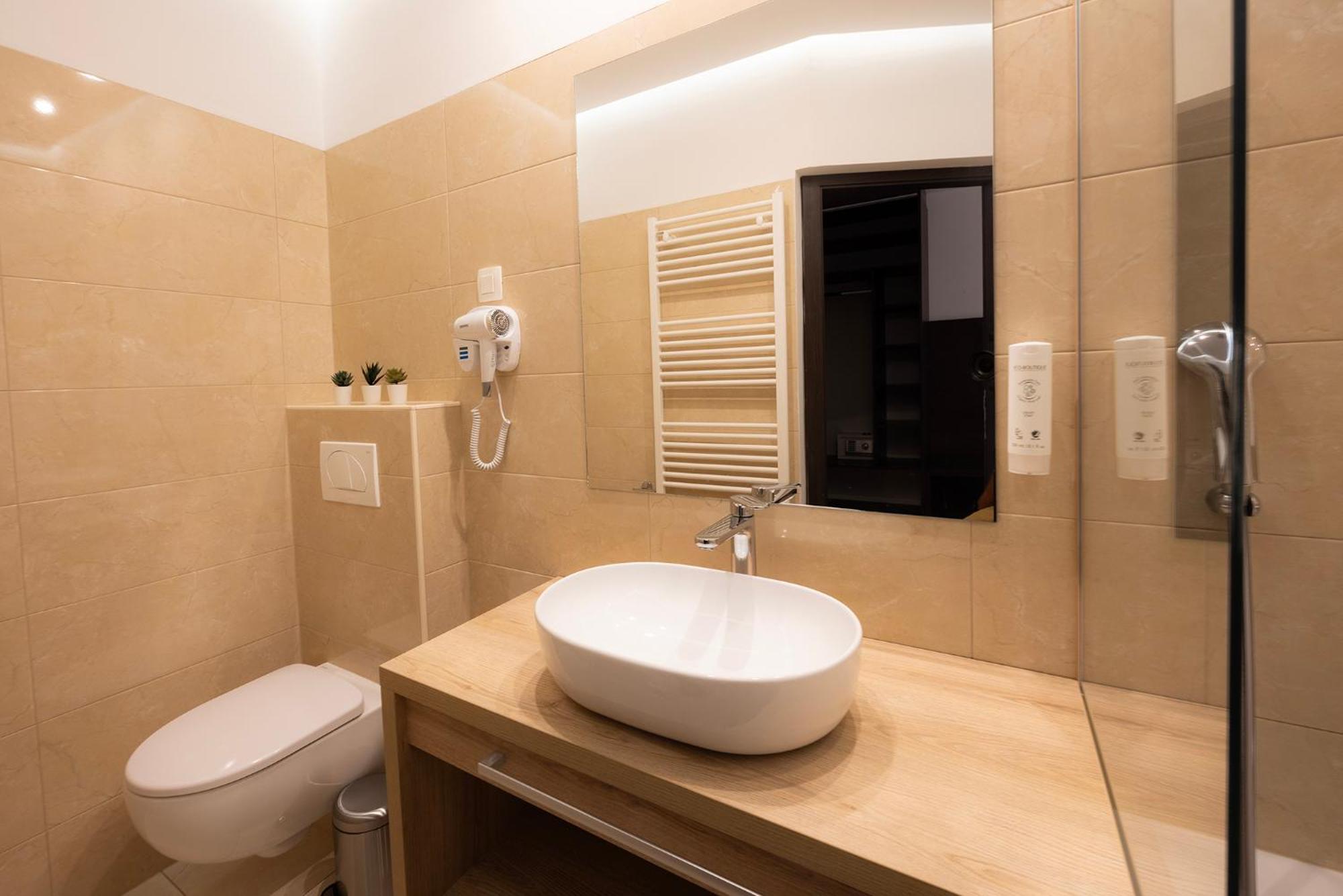 Rooms Bella Μπλεντ Εξωτερικό φωτογραφία