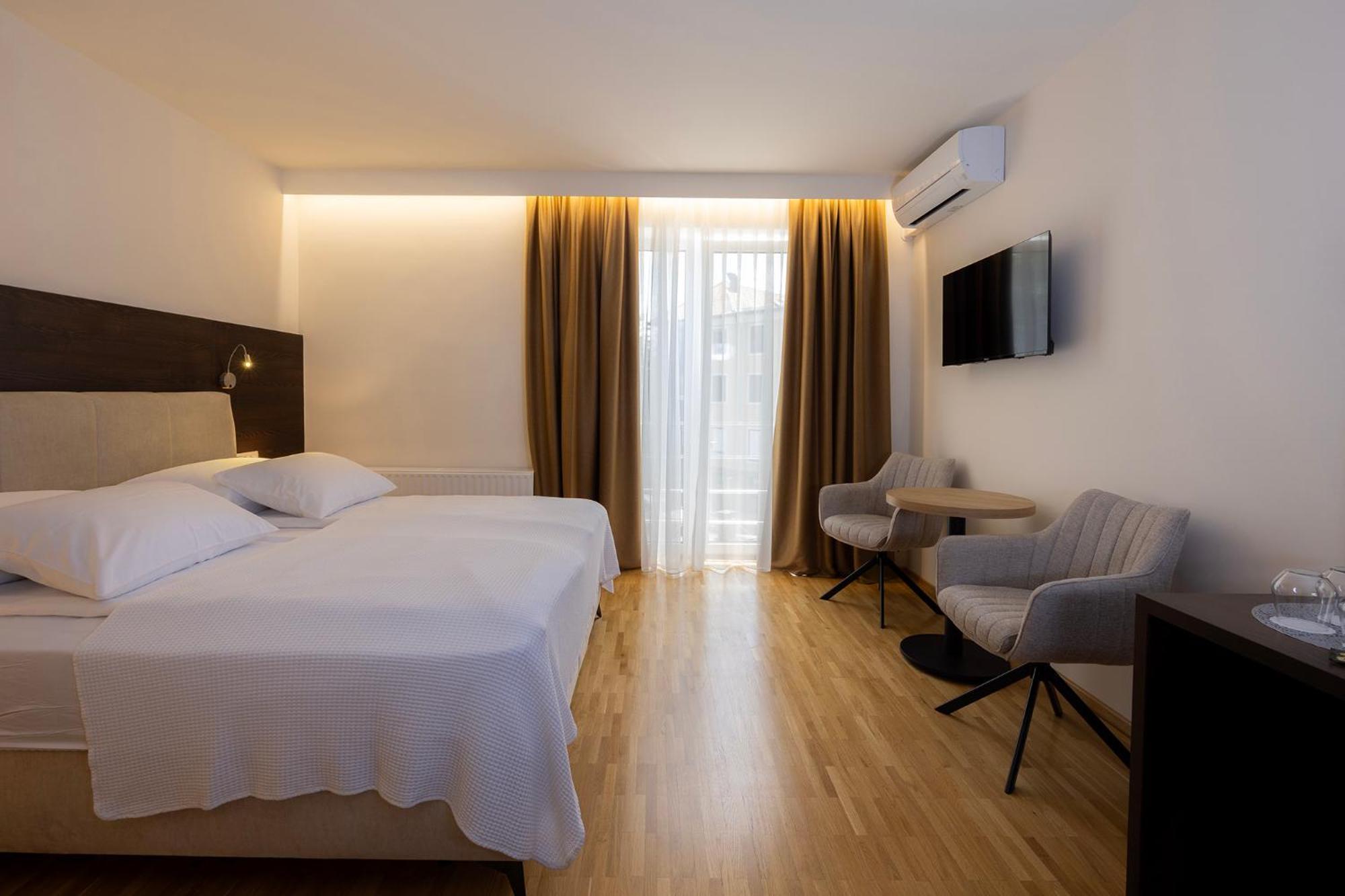 Rooms Bella Μπλεντ Εξωτερικό φωτογραφία